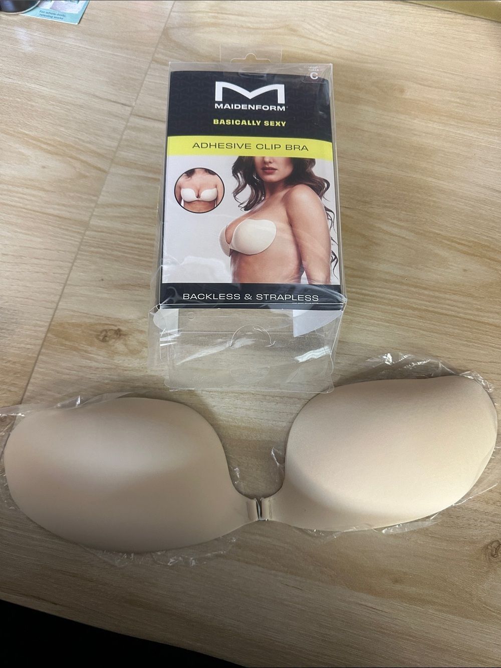 Maidenform Nude Adhesive Clip Strapless Backless Bra